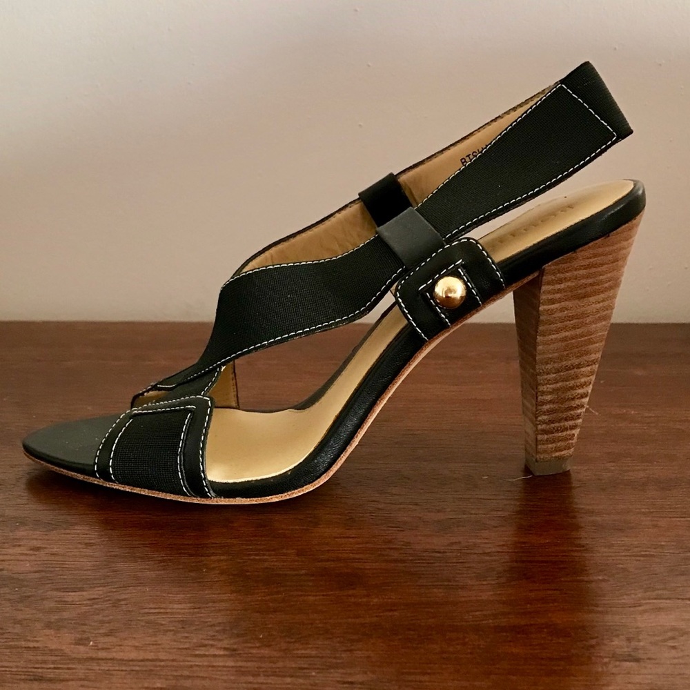 Boutique 9 Pumps - Size 7
